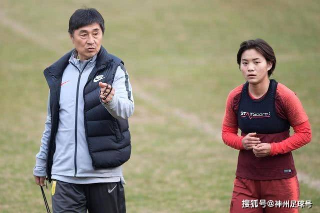 精选双色球专家：陈樱芳近8期2度命中1等揽1441万